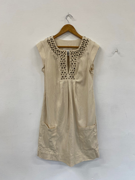 Fabulous Diane Von Furstenberg linen blend Dress UK12 Beige studded GM143