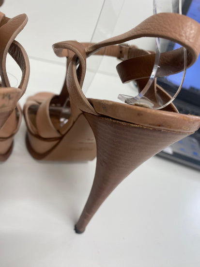 Fabulous Yves Saint Laurent Tribute Nude Sandals Uk7 Beige GM143
