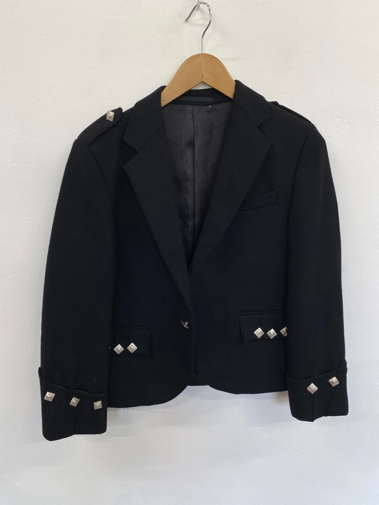 Fabulous FH The Tailoring Experience Prince Charlie Kilt Jacket  32 Black GM143