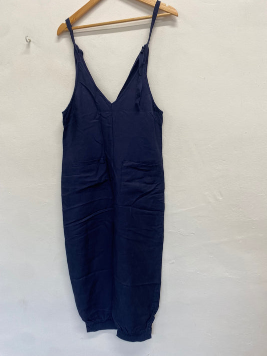 Fabulous Sancia Jumpsuit Uk 8 Navy blue linen Anthropologie ZB458