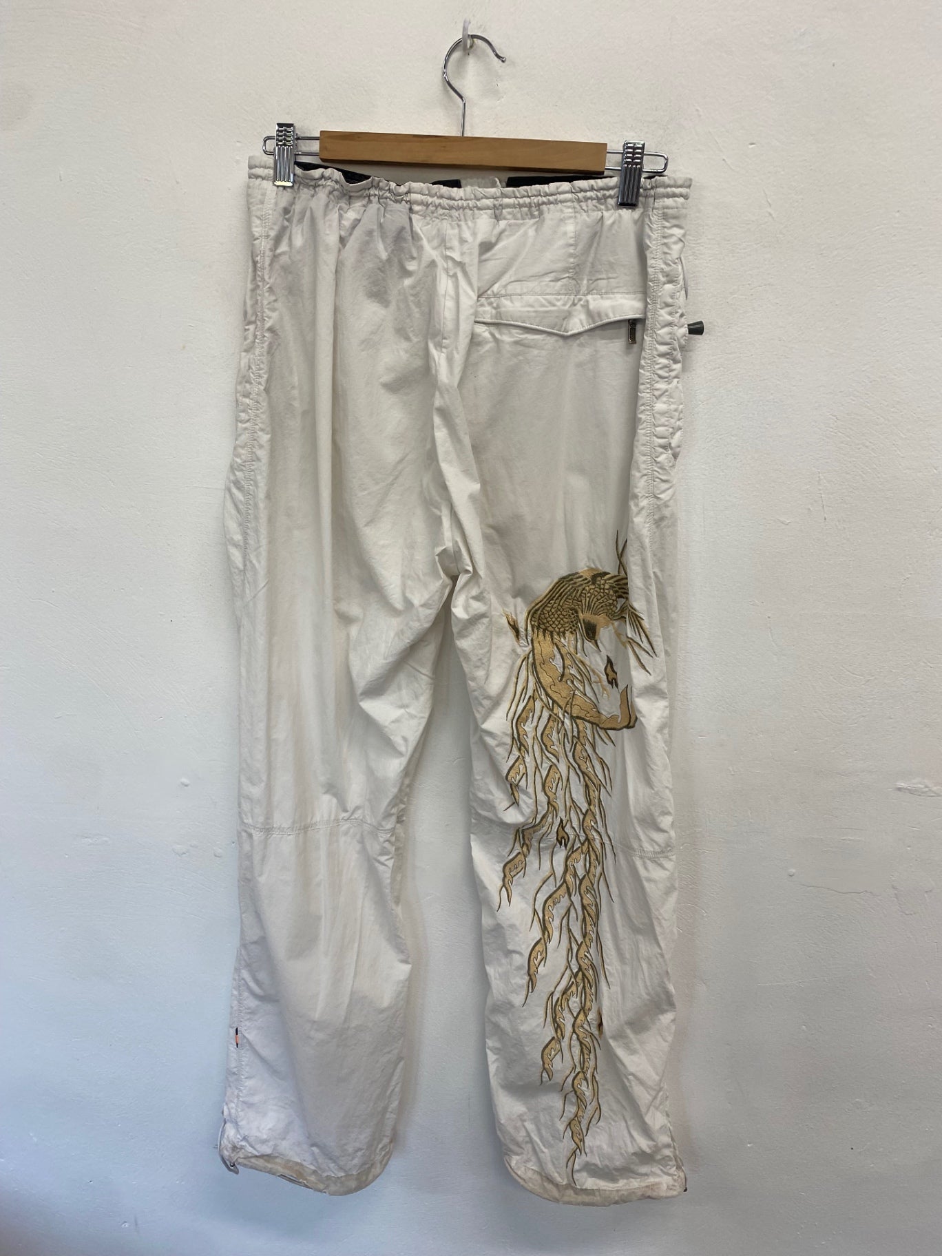 Fabulous Maharishi Trousers UK 12 White dragon Snopants GM143