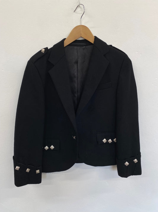 Fabulous FH The Tailoring Experience Prince Charlie Kilt Jacket  32 Black GM143