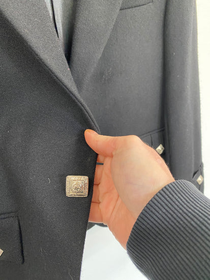 Fabulous FH The Tailoring Experience Prince Charlie Kilt Jacket  32 Black GM143