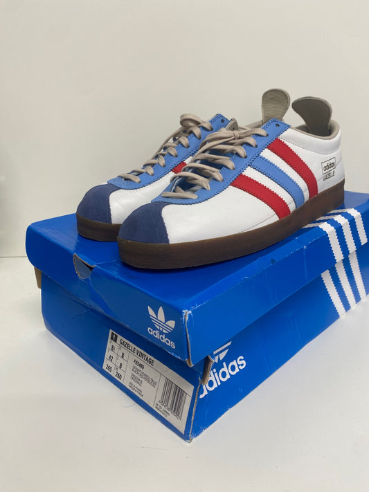 Fabulous Adidas Gazelle Vintage Sneakers UK8 White