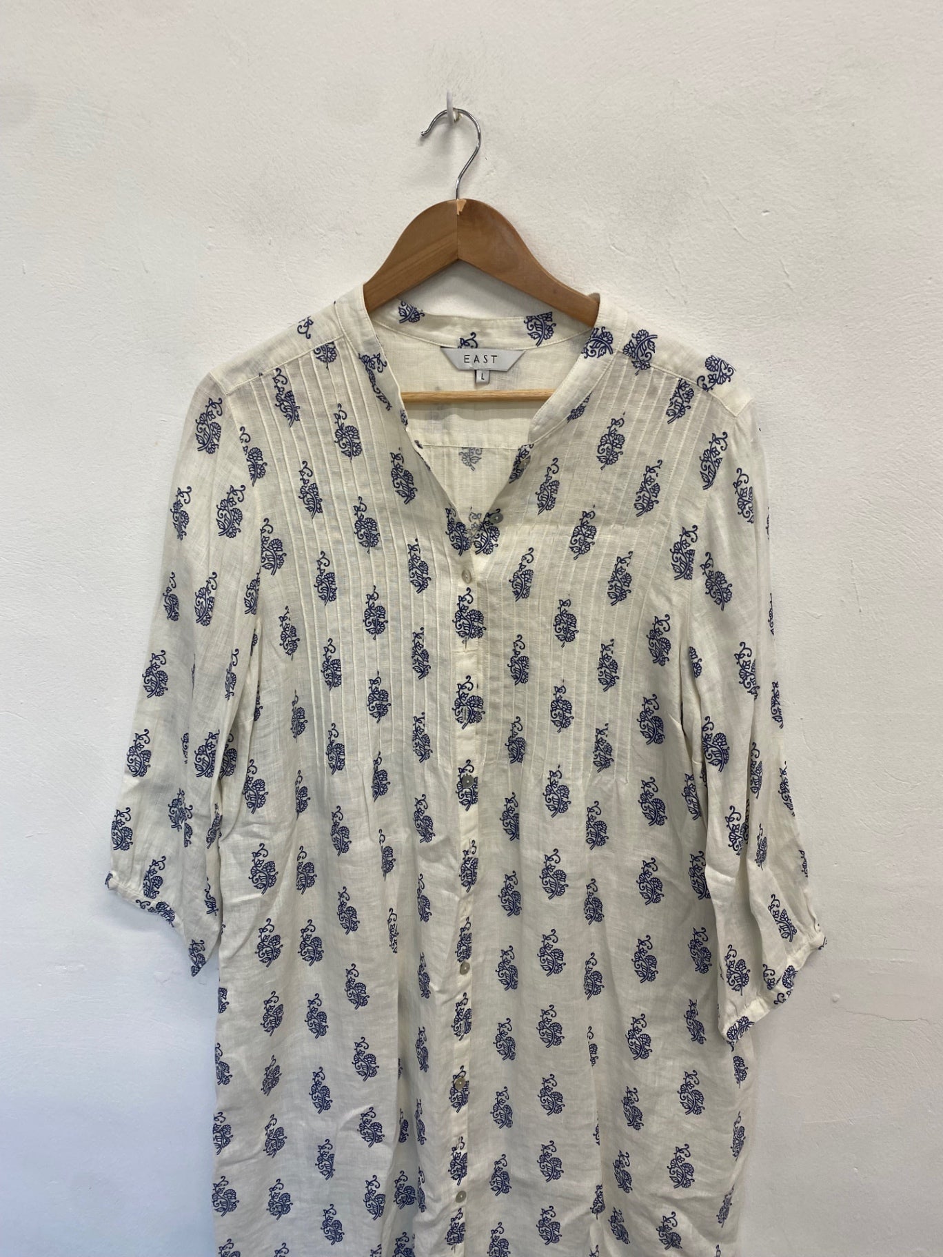 Fabulous EAST Dress UK L Cream blue paisley linen gc459