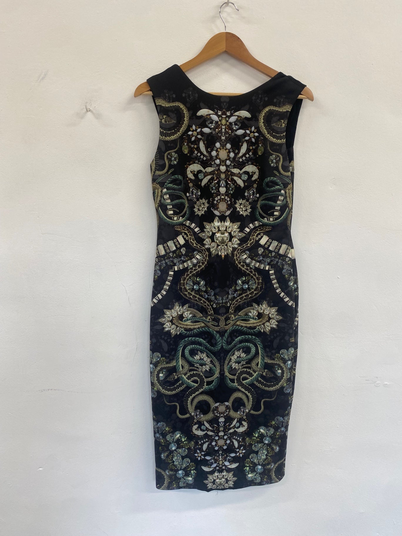 Fabulous Ted Baker Bella Gold chain Jewels Dress UK12 Black PS462