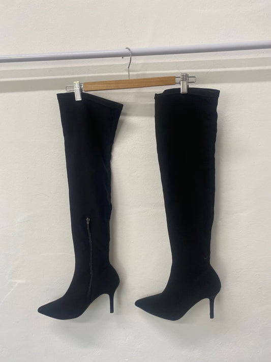 Fabulous Mint Velvet overknee pull UK6 Black JF463