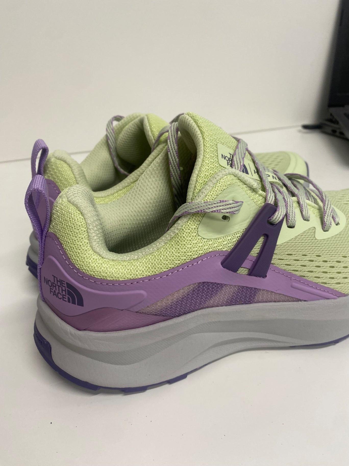 Fabulous The North Face Hypnum  Sneakers Uk5.5 Green new JF463