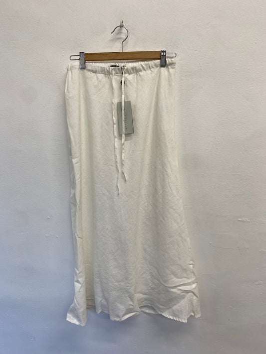 Fabulous Mint Velvet UK S Ivory maxi skirt JF463