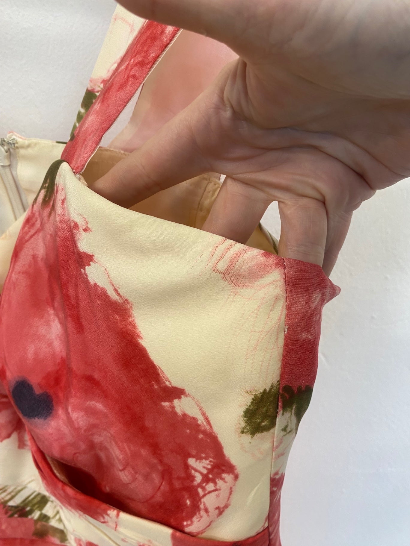 Fabulous Inspirato floral MOB Dress Uk14 Cream and Red AS466
