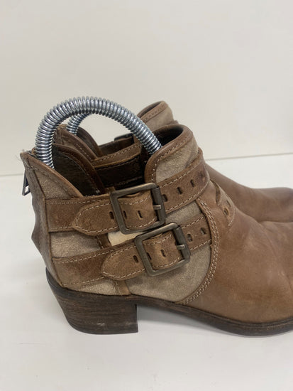 Fabulous UGG Patsy ankle strap western Boots UK4.5 Brown TG465