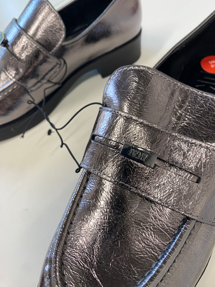 Fabulous DKNY ivette Loafers UK 5 Metallic Silver SM467