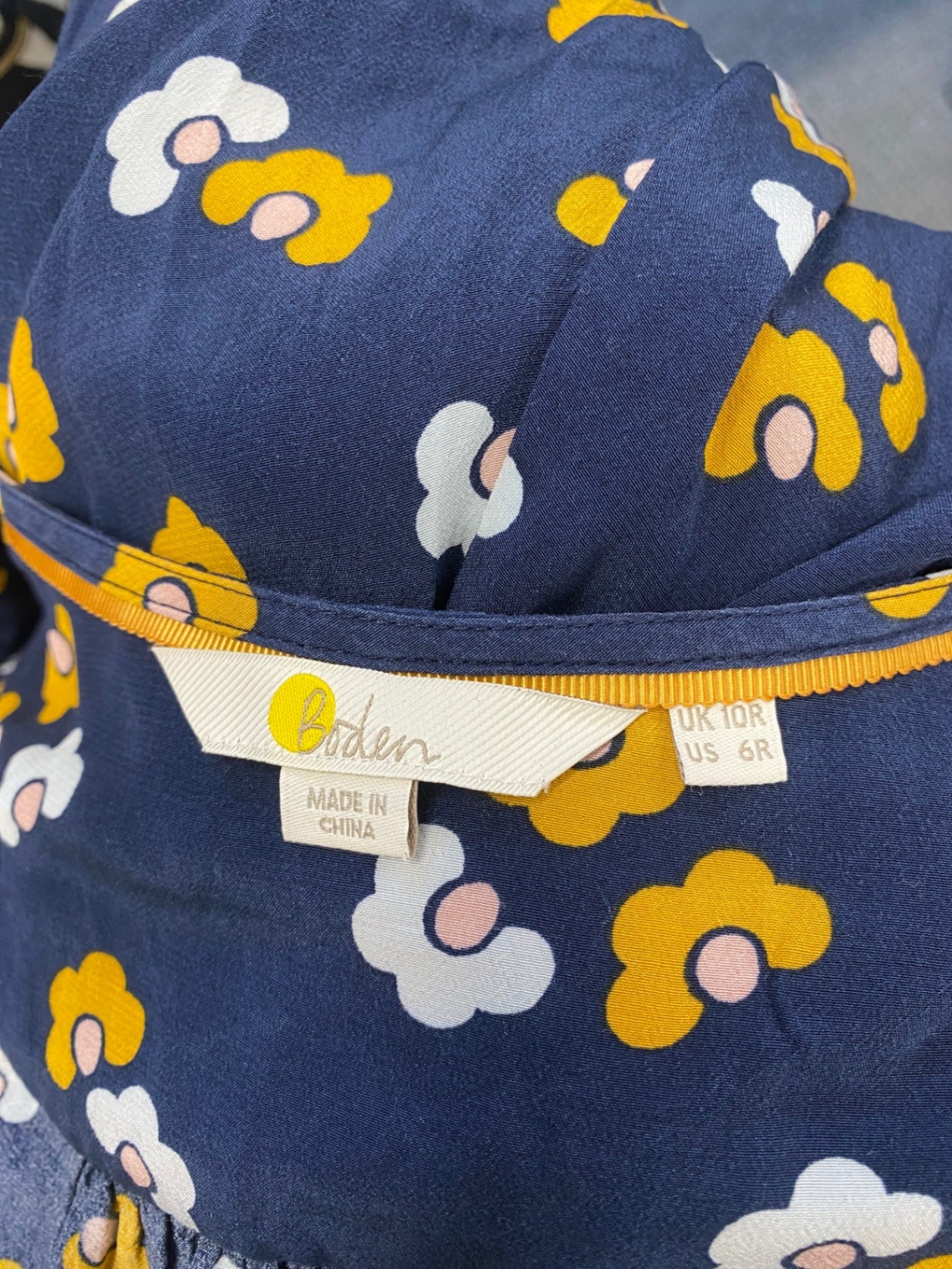 Fabulous boden floris Dress UK 10 Navy floral wrap KH001