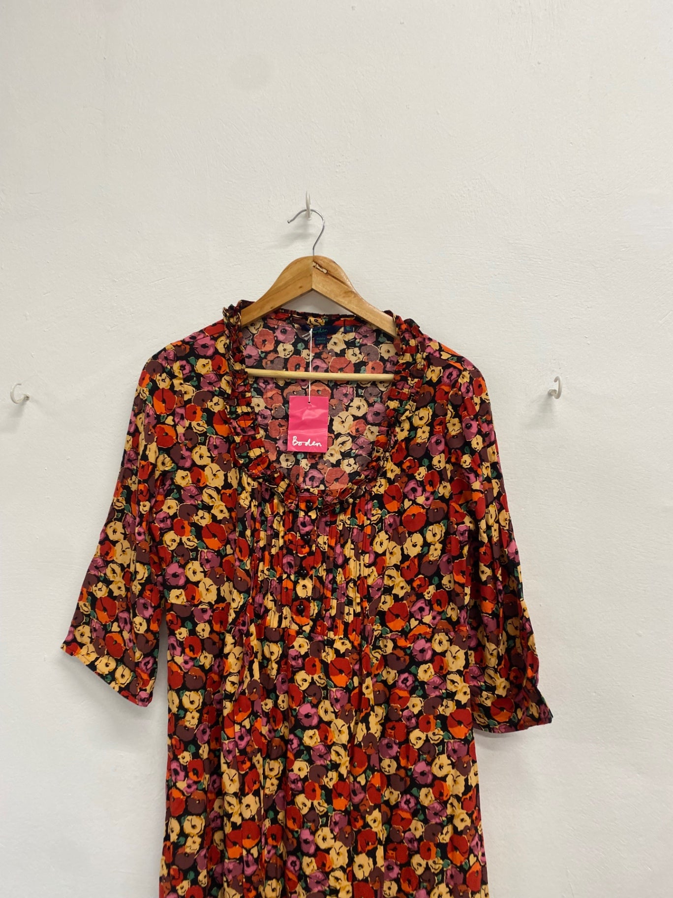 Fabulous Boden Dress UK 16 long Autumn floral