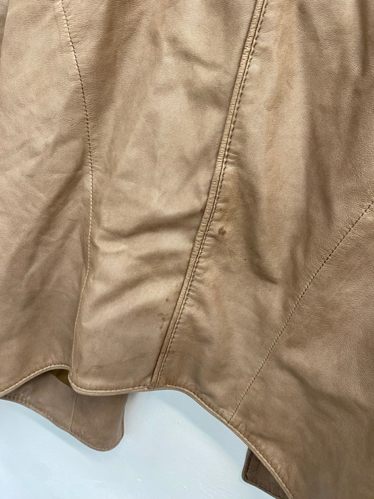 Fabulous REISS milly leather Jacket marked UK S Beige MB472