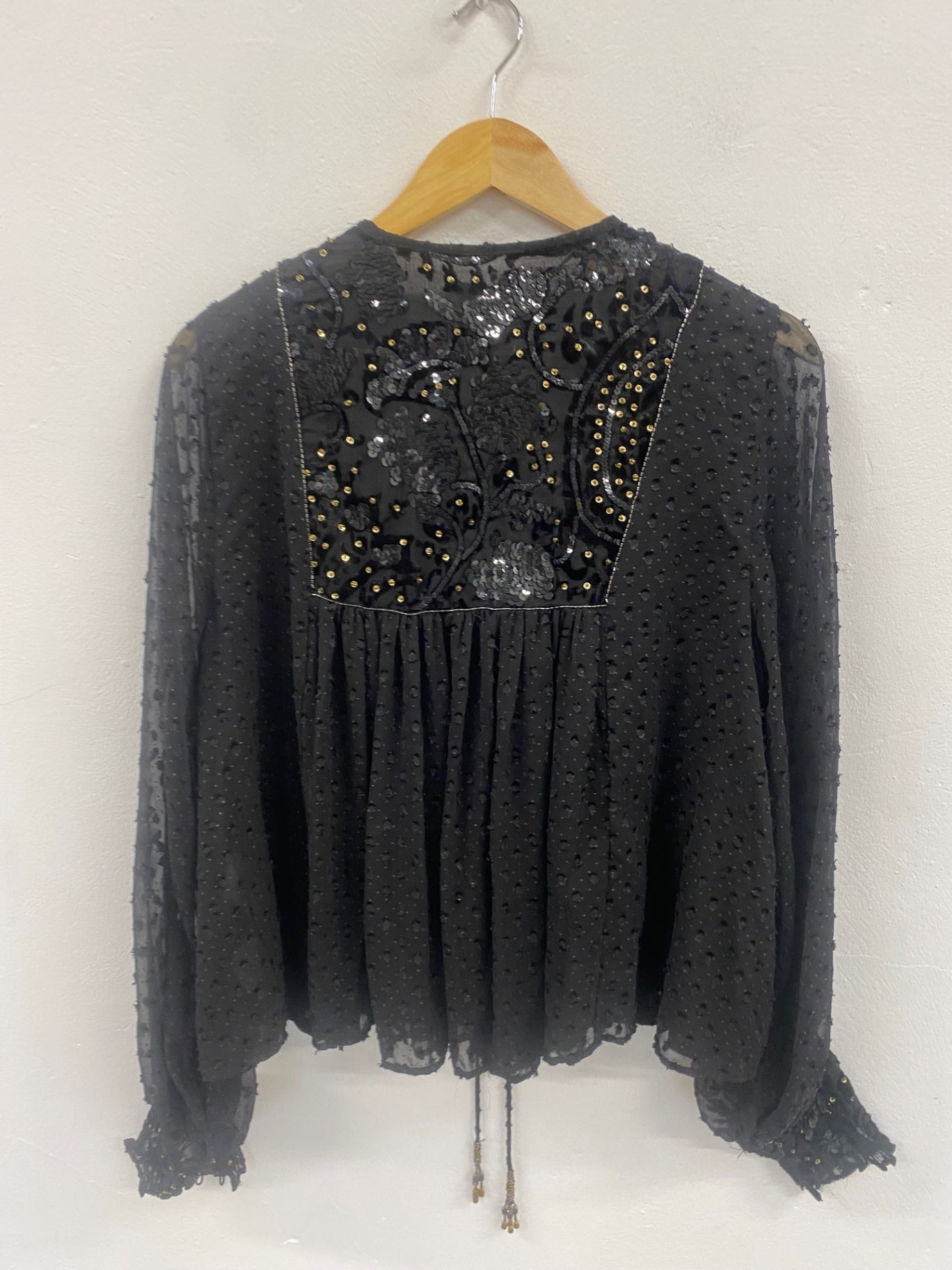 Fabulous Zara sequin open top jacket UkM Black Semi sheer KB474