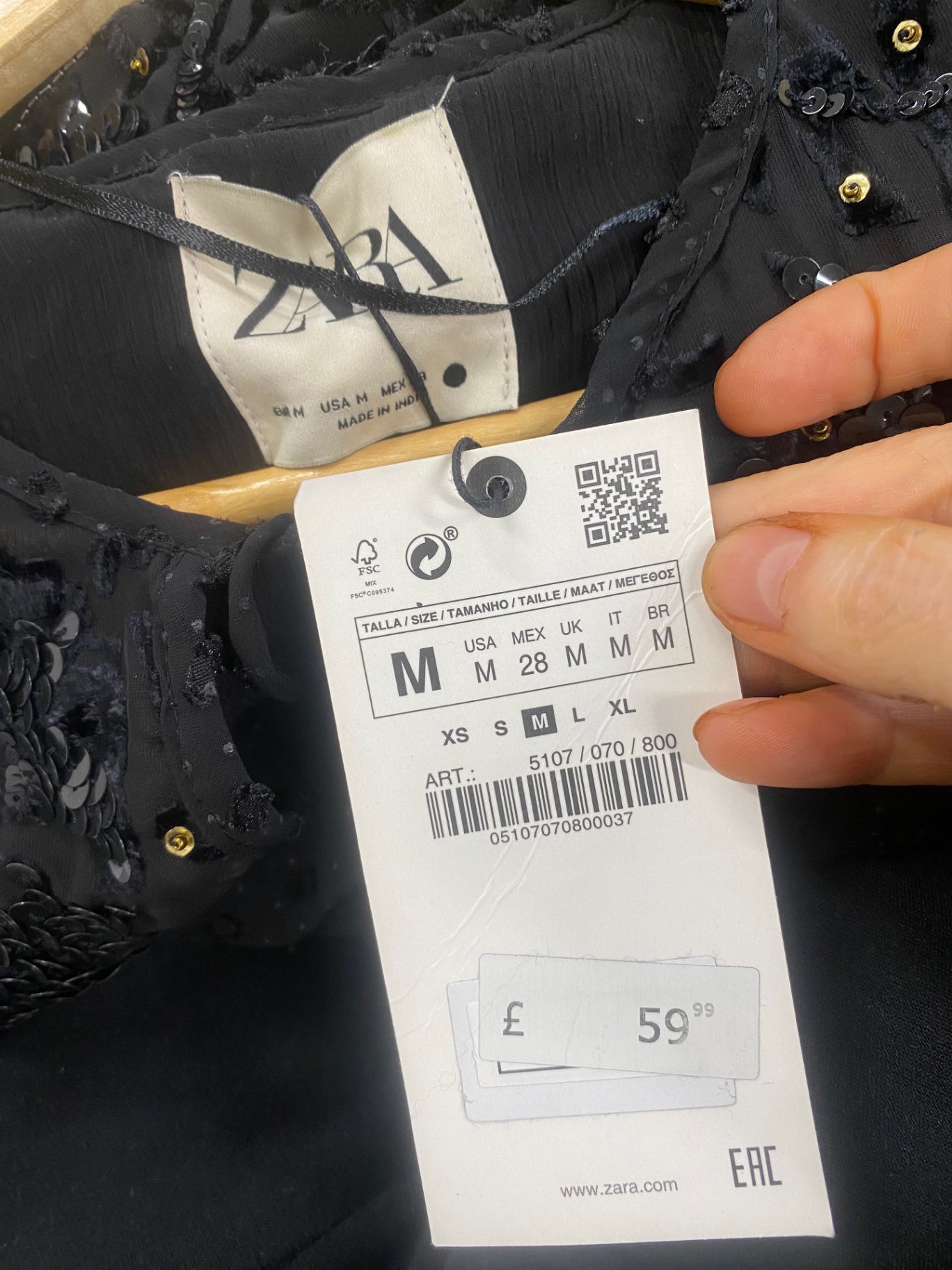 Fabulous Zara sequin open top jacket UkM Black Semi sheer KB474