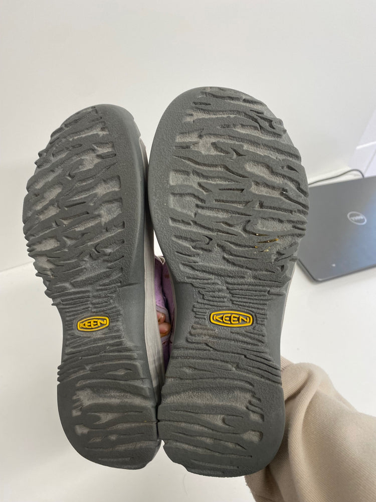 Fabulous Keen lilac walking Sandals UK6 Purple LM004