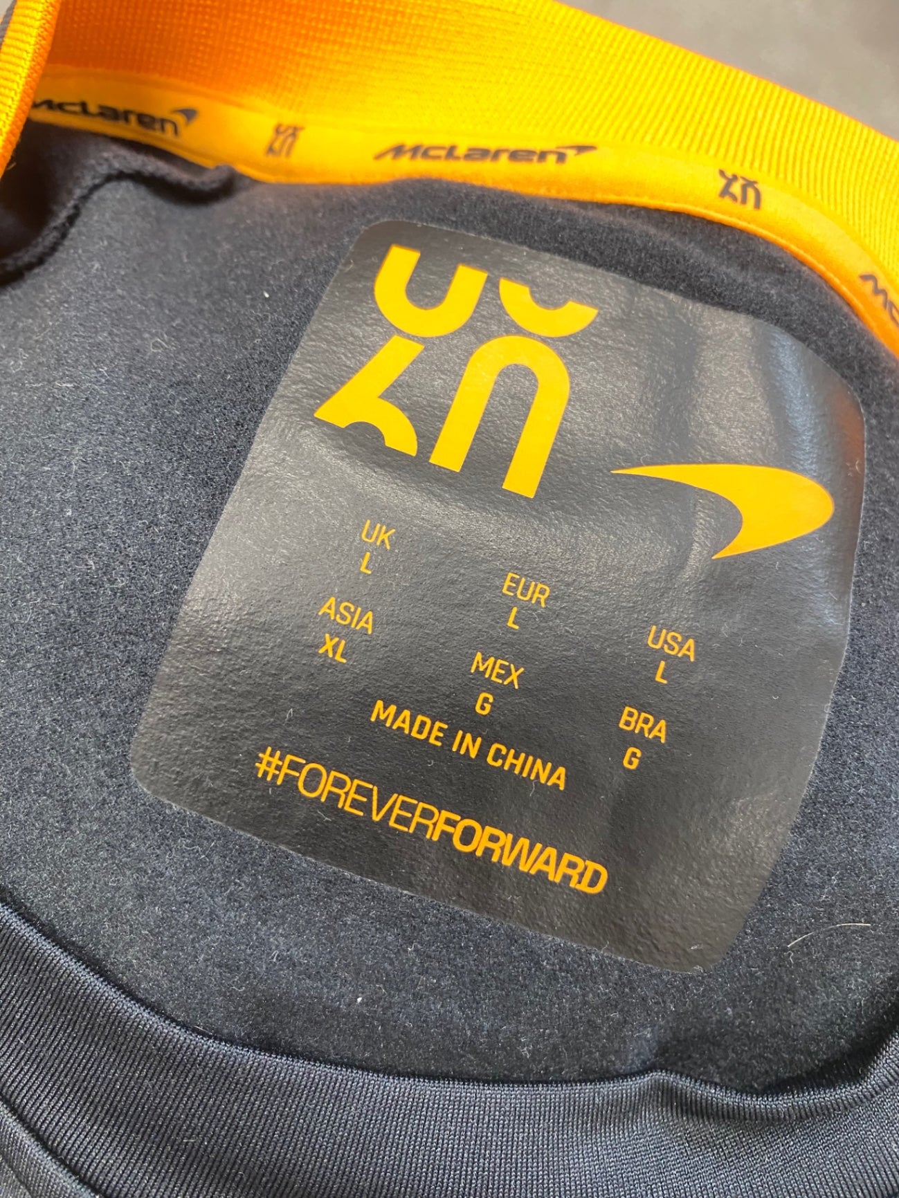 Fabulous McLaren Sweater p60 UK L Black orange CS476