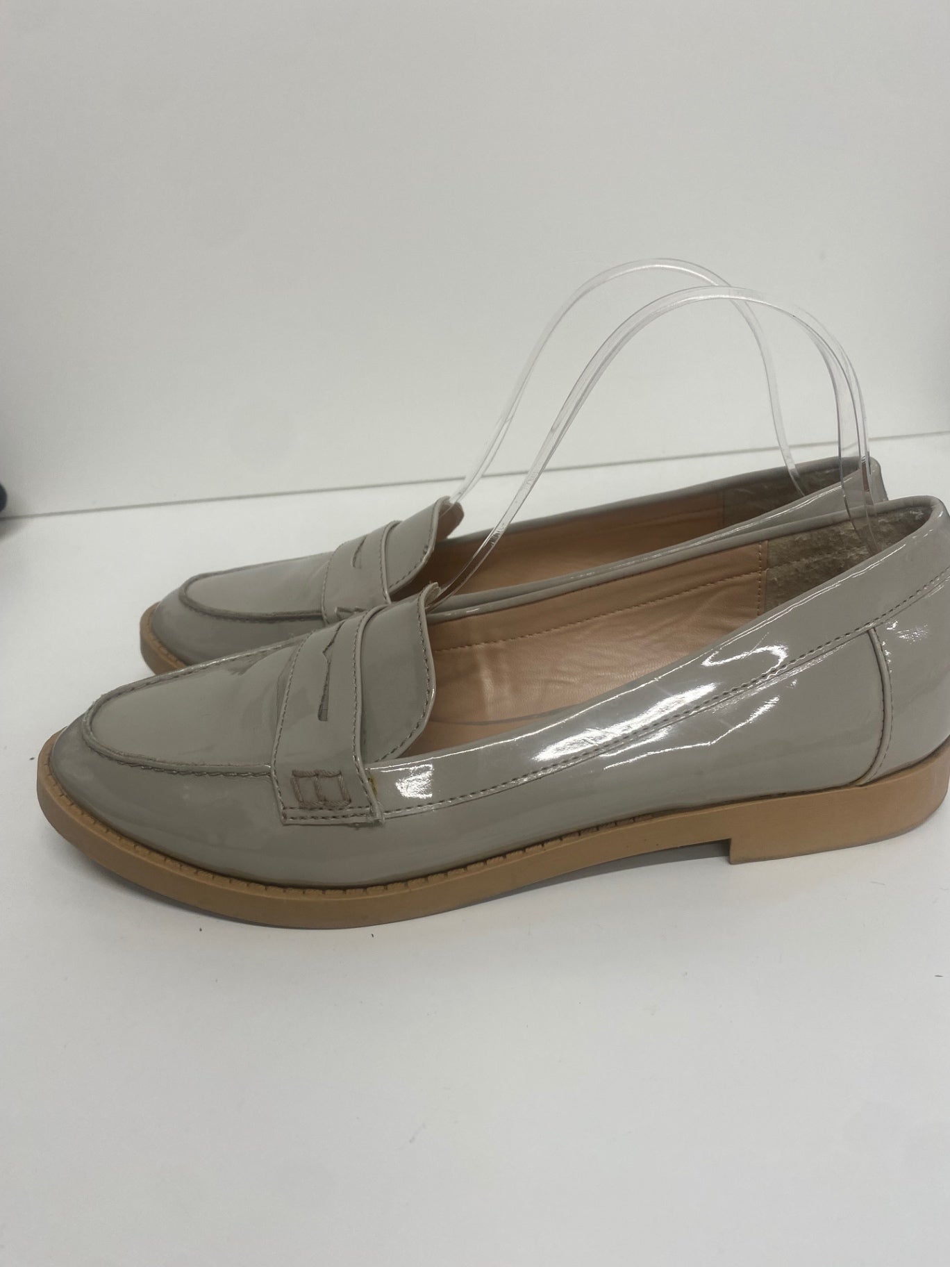 Fabulous New Look faux leather patent Loafers UK6 Grey MS479