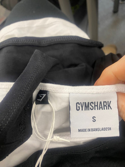 Fabulous GYMSHARK lifting crop Top UKS Black & White JM478