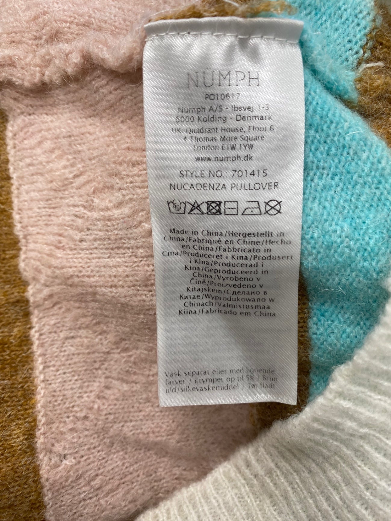 Fabulous Numph Sweater UK XS Cream pastels striped JM478