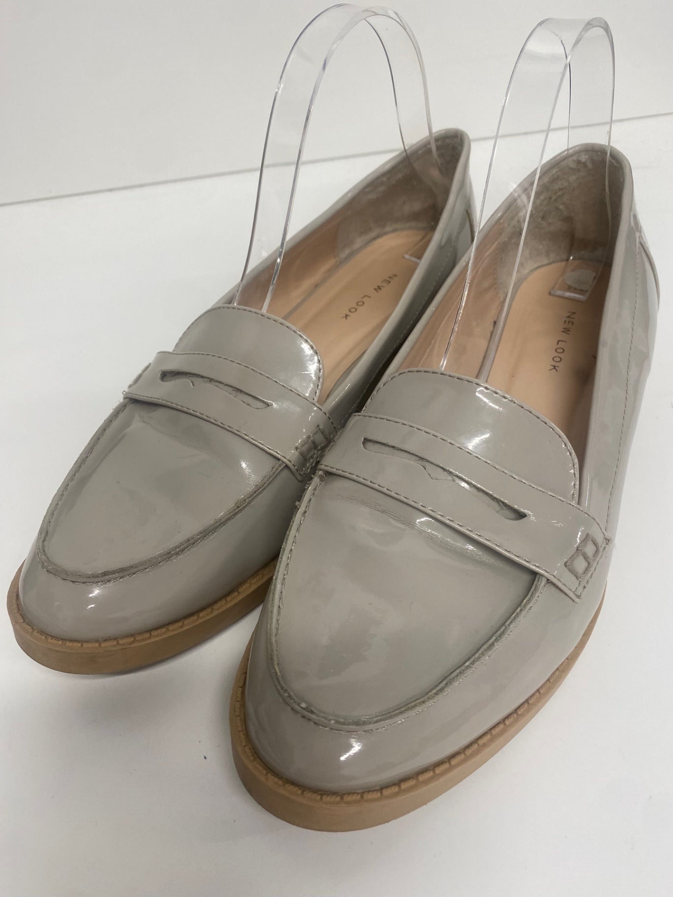Fabulous New Look faux leather patent Loafers UK6 Grey MS479