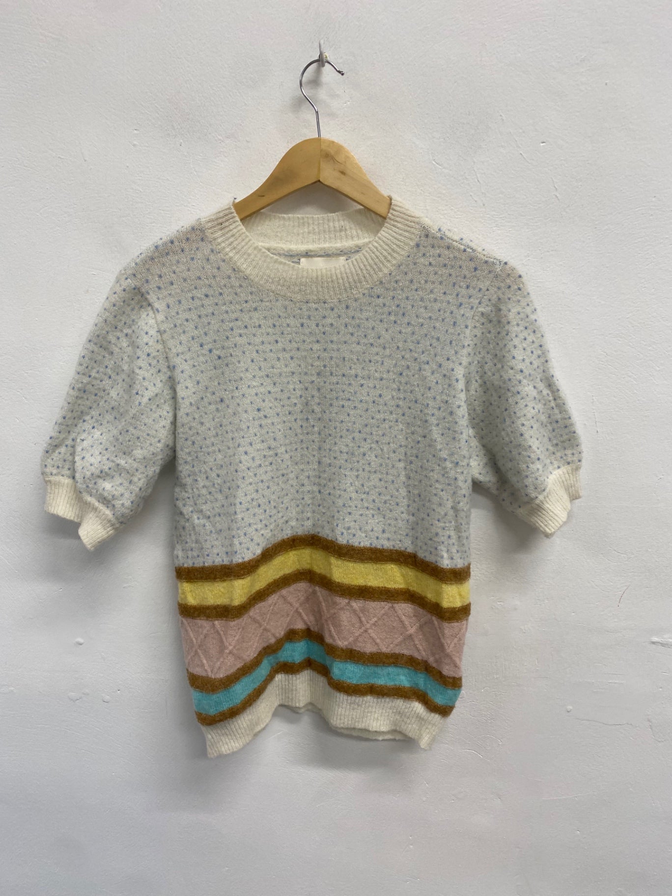 Fabulous Numph Sweater UK XS Cream pastels striped JM478