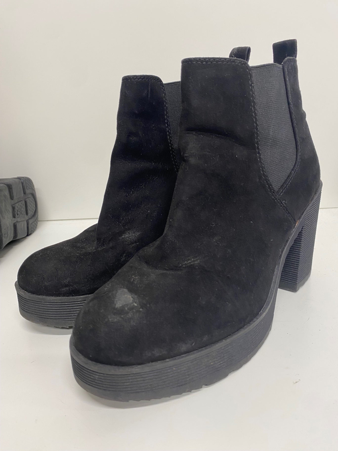 Fabulous Papaya Ankle Boots UK6 Black faux Suede MS479
