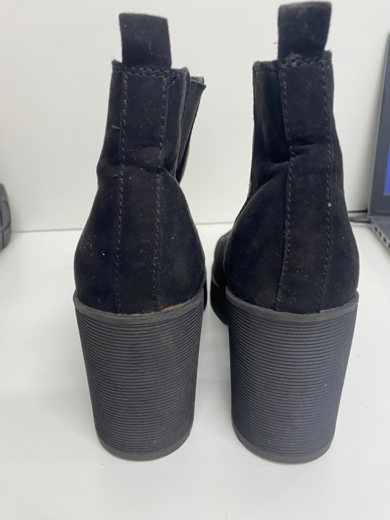 Fabulous Papaya Ankle Boots UK6 Black faux Suede MS479