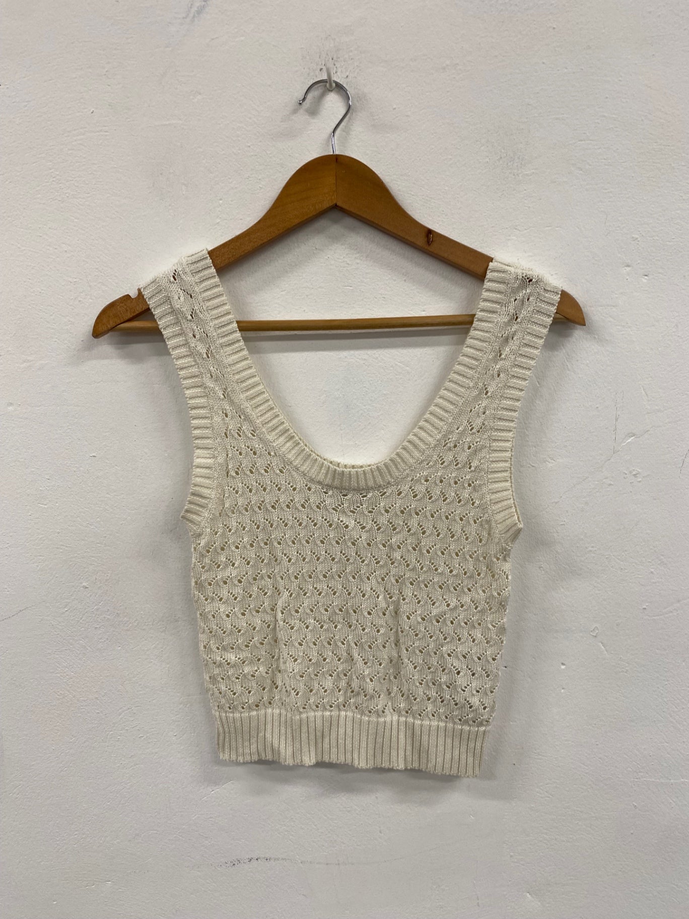 Fabulous Zara sleeves crochet knit Sweater UKS Cream JM478