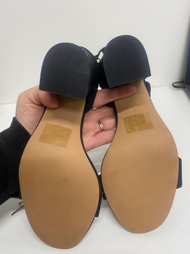 Fabulous Asos ankle strap peep toe Heels UK4.5 Black MS479