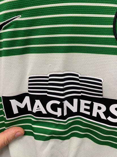 Celtic FC 2013/14 2014/15 home strip Smudge Smith short sleeve MS479