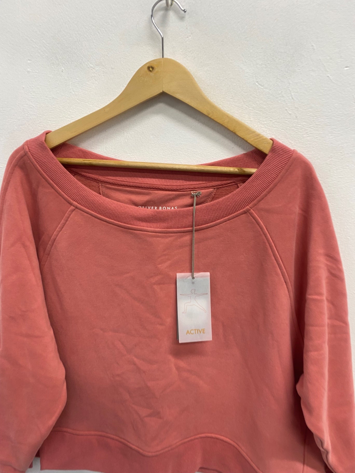 Fabulous Oliver Bonas crop sweat slouch Sweater UK M Coral KG480