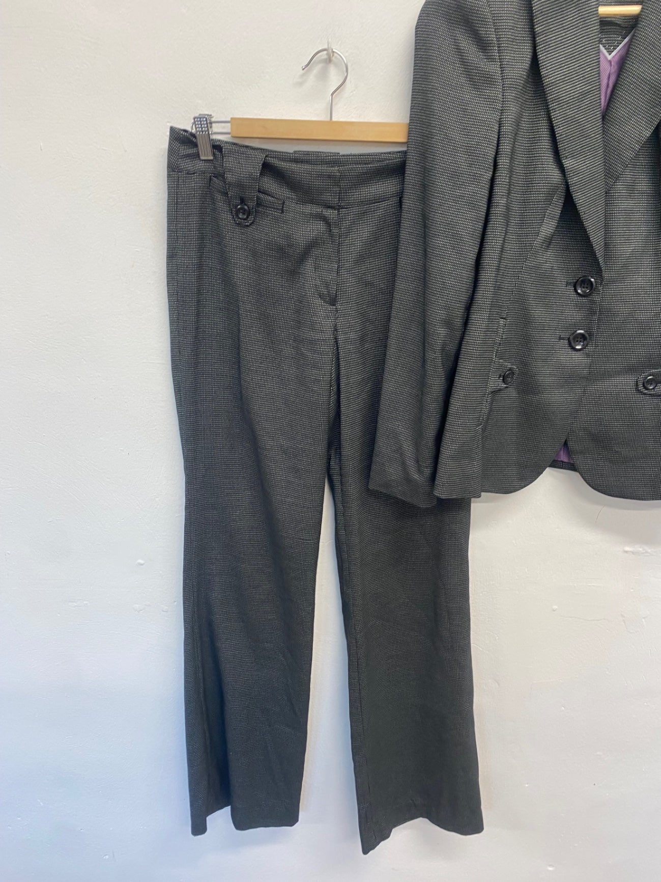 Fabulous Next Suit UK 10 long Grey spotted pattern formal MK482 