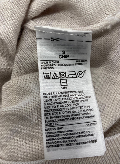 Fabulous GAP Cardigan UK S pocket wool MK482