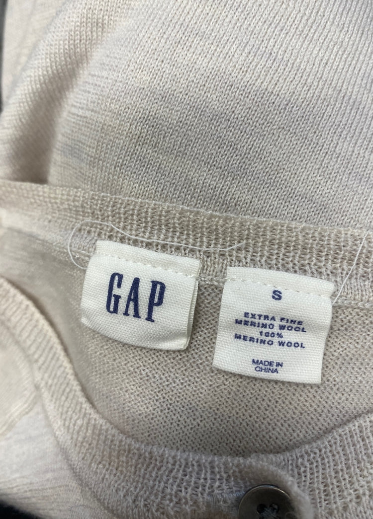 Fabulous GAP Cardigan UK S pocket wool MK482