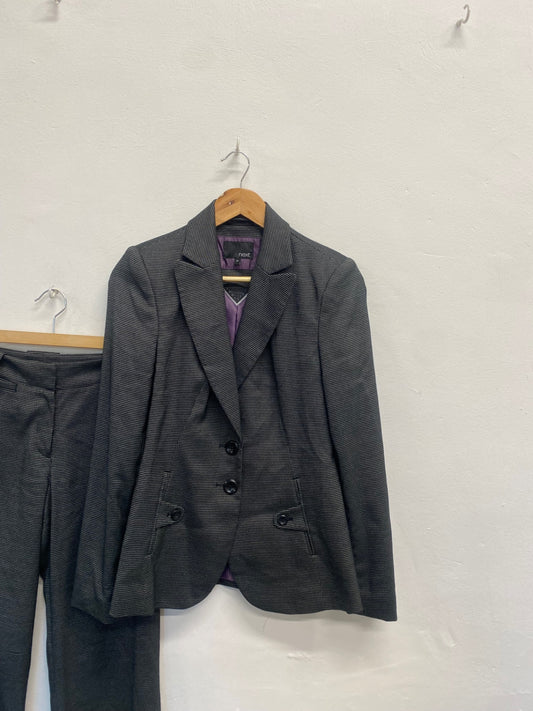 Fabulous Next Suit UK 10 long Grey spotted pattern formal MK482 
