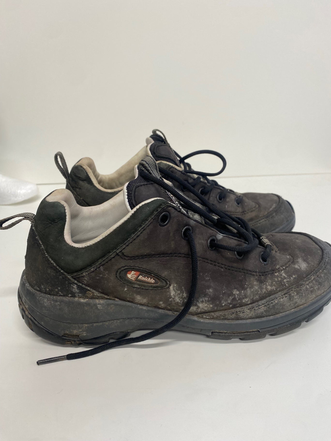 Fabulous Raichle Walking boots UK6 Black