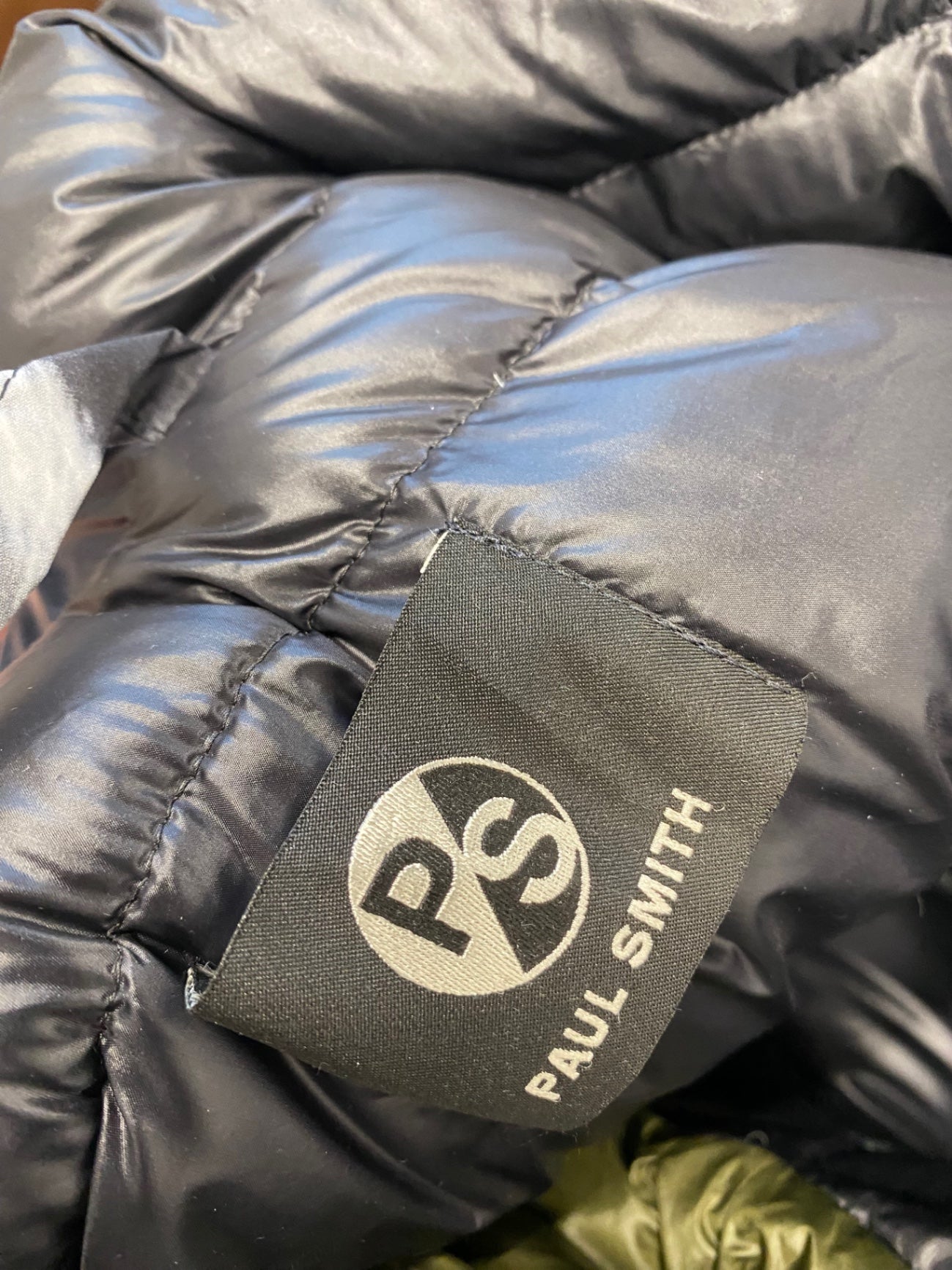 Fabulous Paul Smith Puffer Jacket UK S Black grey animal YS486