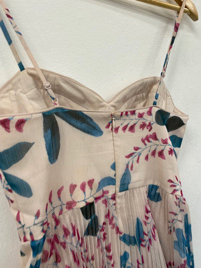 Fabulous Karen Millen Ascot Dress UK10 Blush floral occasion Event FH003