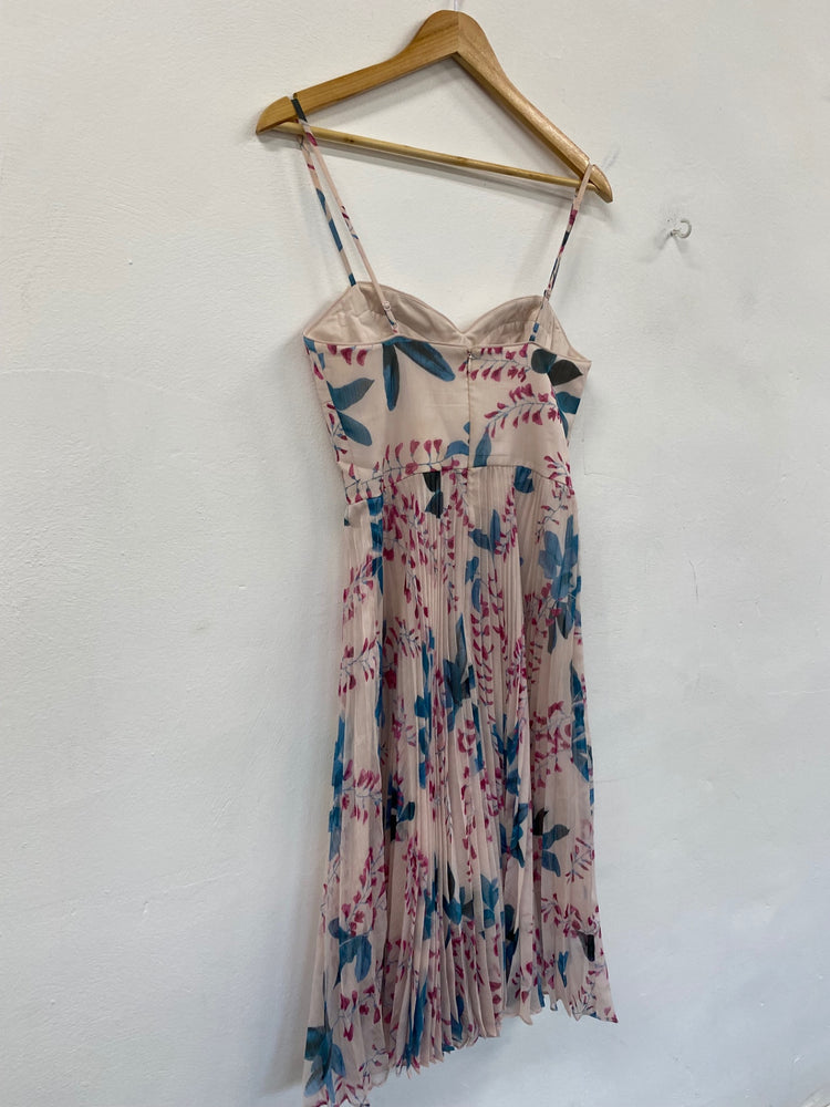 Fabulous Karen Millen Ascot Dress UK10 Blush floral occasion Event FH003