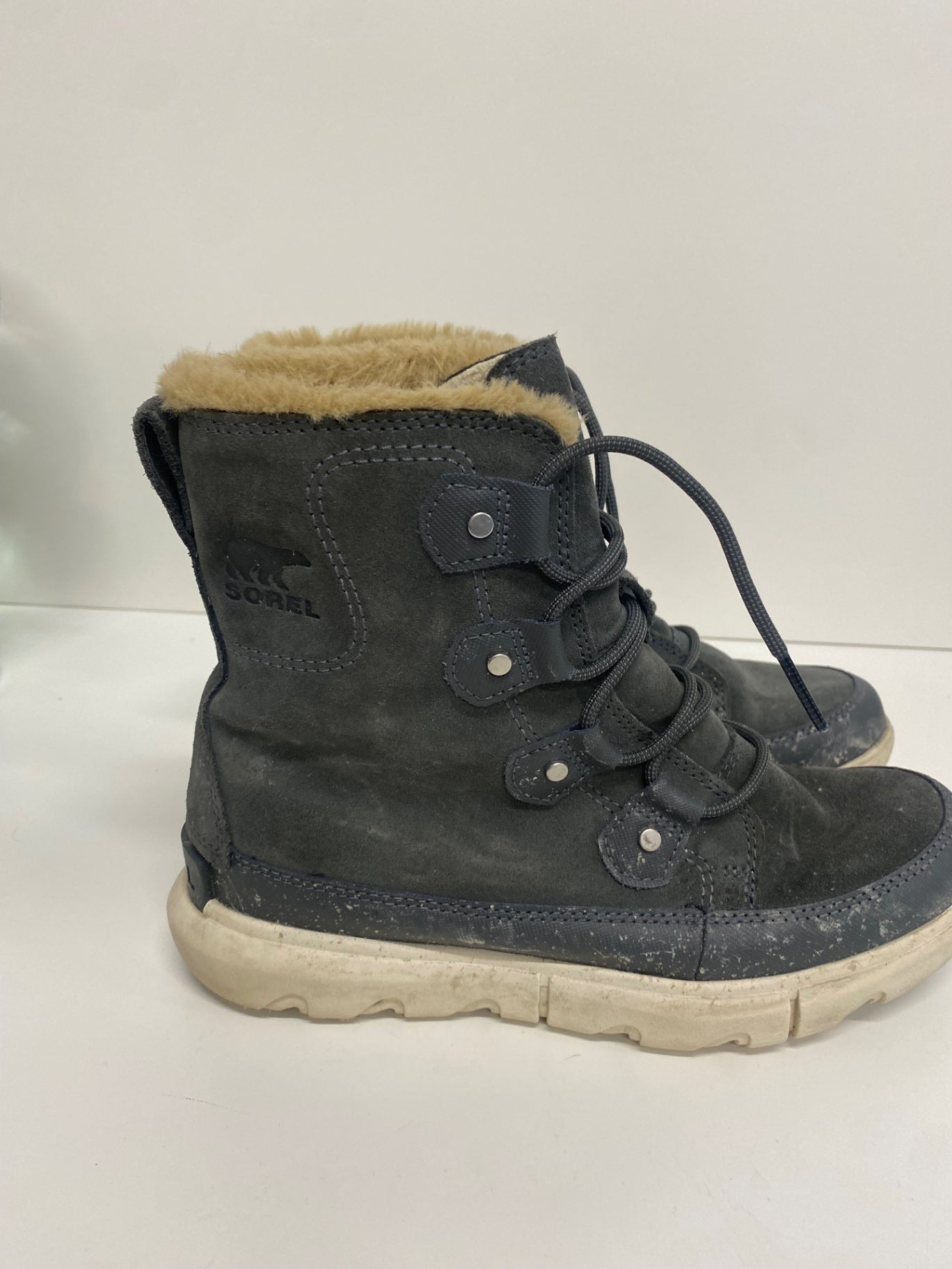 Fabulous Sorel Joan explorer Boots Uk5.5 Grey JV001