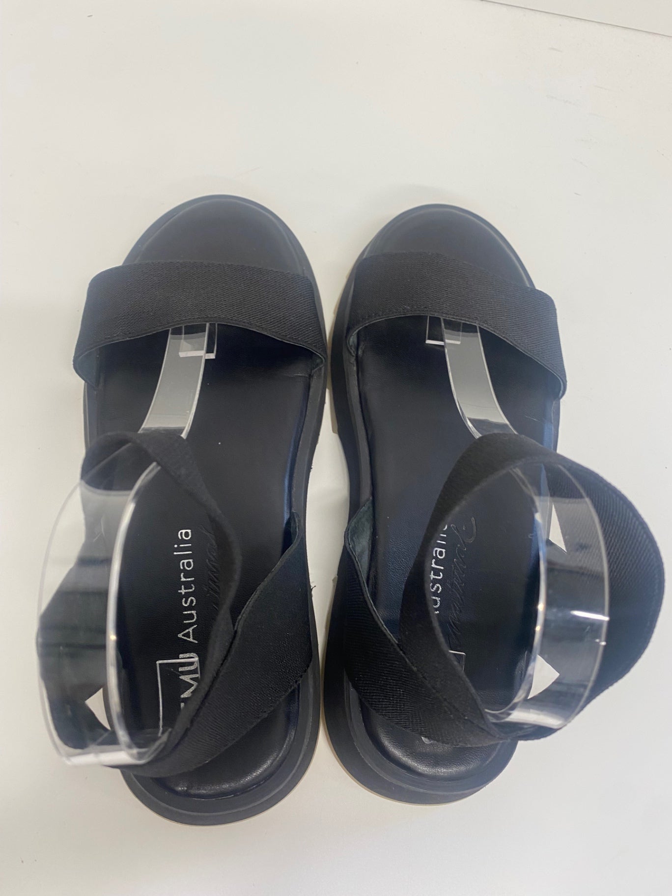Fabulous EMU Australia ergonomic Sandals UK6.5 Black uSA 8 SR006