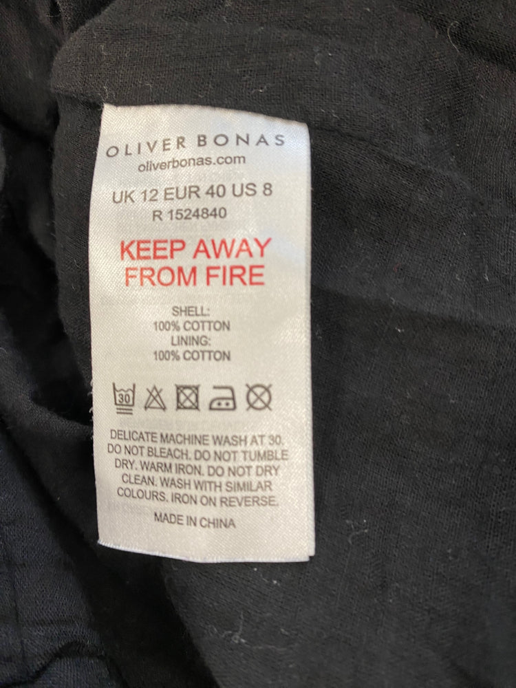 Fabulous Oliver Bonas shirred contrast thread Dress UK12 Black CS001