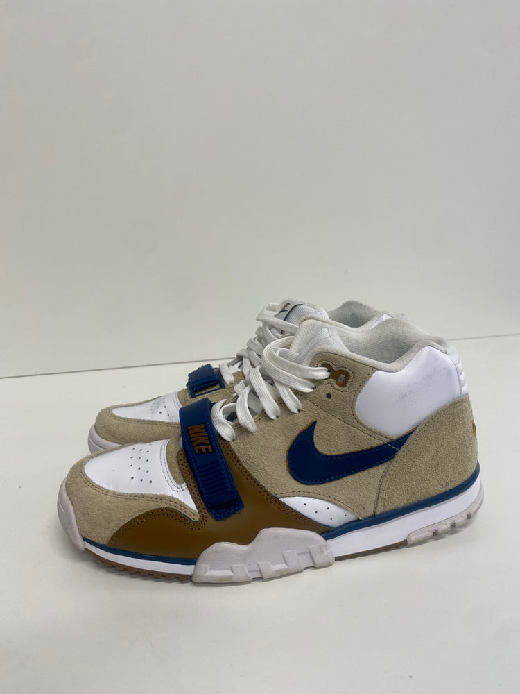 Fabulous Nike Air Trainer 1 Sneakers UK8 Brown Ale SM487