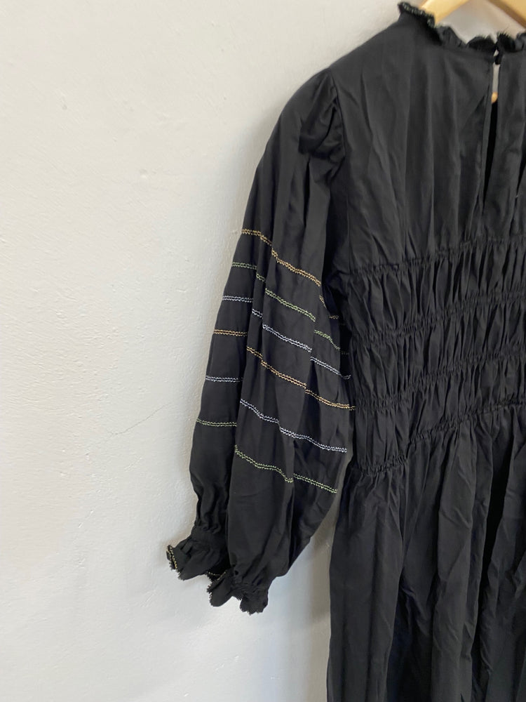 Fabulous Oliver Bonas shirred contrast thread Dress UK12 Black CS001