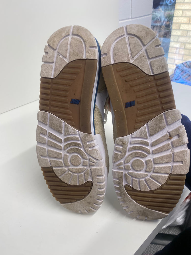 Fabulous Nike Air Trainer 1 Sneakers UK8 Brown Ale SM487