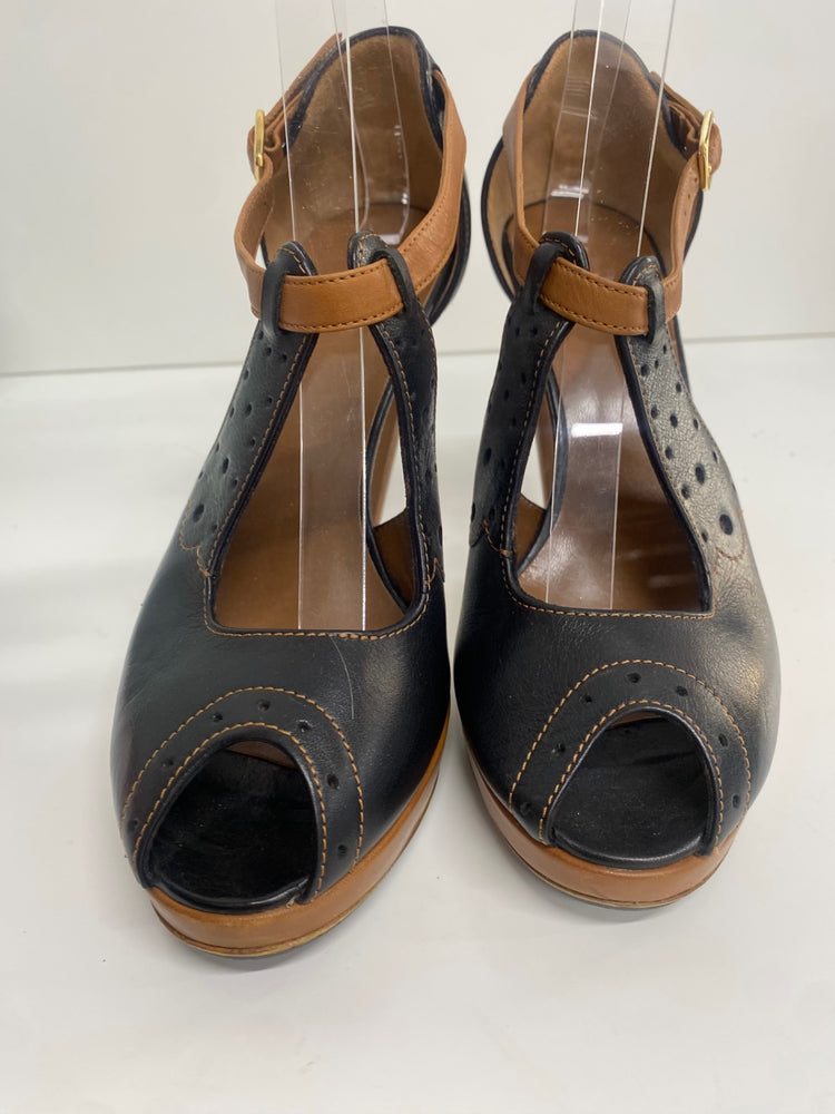 Fabulous Hobbs tooled leather heels Shoes UK4 Black & Tan T bar AC488