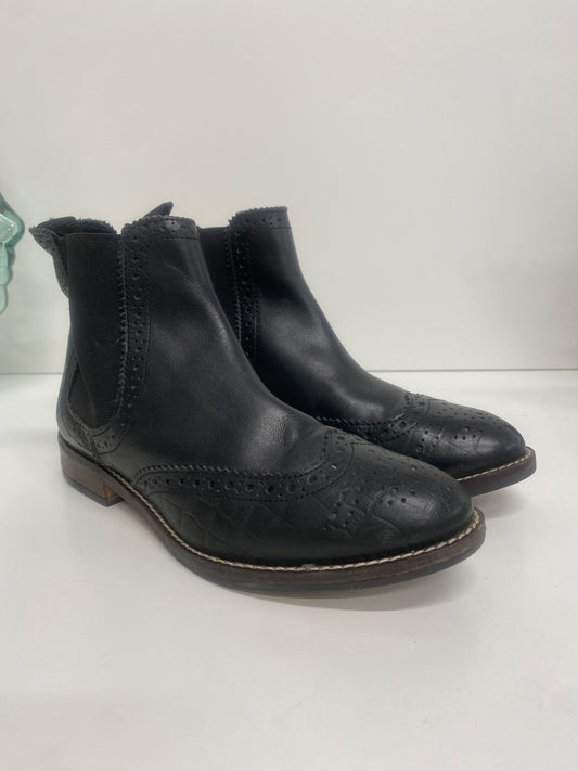 Fabulous Dune Brogued Leather ankle Boots UK5 Black Classic AC488